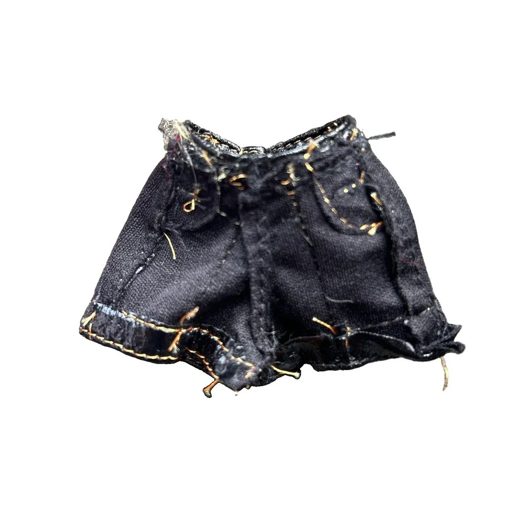 Lol Surprise OMG Fierce Royal Bee Replacement Shorts 1pc Preowned SEE photos